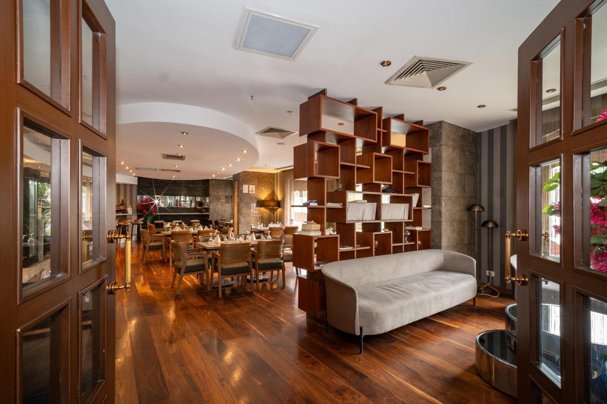 Hotel Grand S Istanboel
