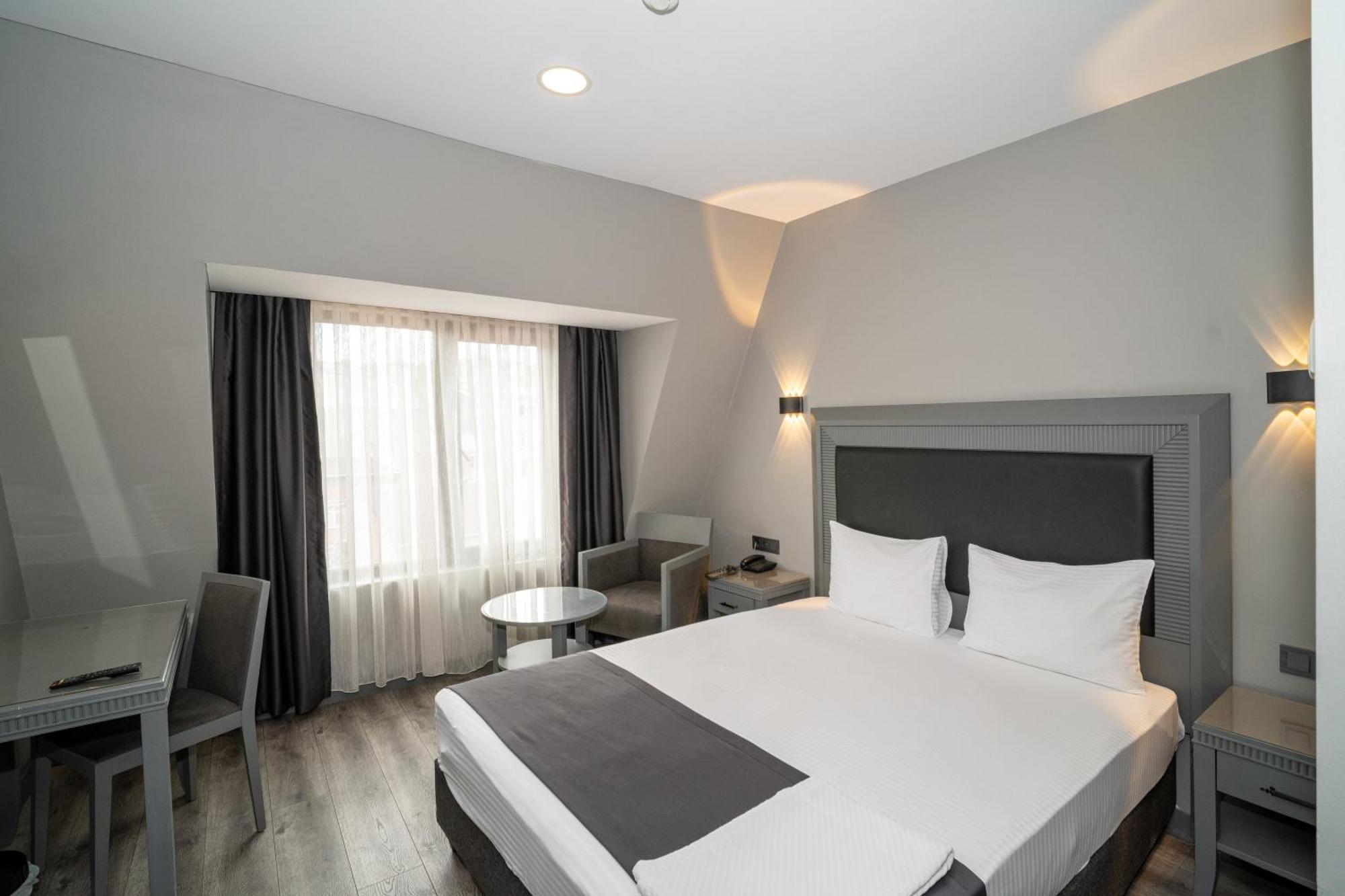 Grand S Hotel Istanboel